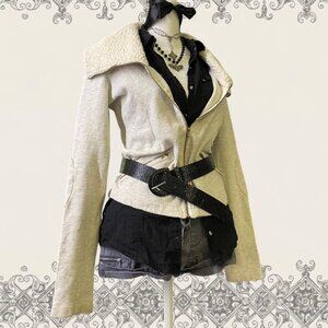 Y2K GUESS Cream zip up jacket with fur collar